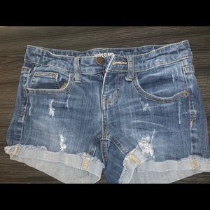 MOSSIMO SIZE 5 DISTRESSED BLUE JEAN SHORTS